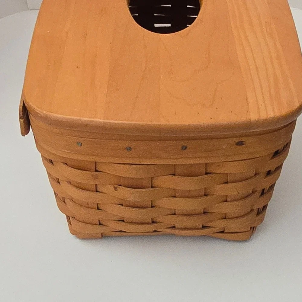 Longaberger 2002 Long Tissue Basket & Lid